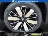 New 2025 Mitsubishi Outlander SE image 5