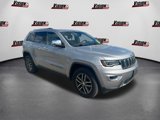 Used 2018 Jeep Grand Cherokee Limited w/ Luxury Group II image 3