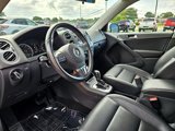 Used 2012 Volkswagen Tiguan SE image 6