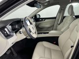 Used 2020 Volvo XC60 T5 Momentum w/ Protection Package image 4