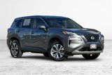 Used 2023 Nissan Rogue SV image 2