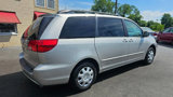 Used 2004 Toyota Sienna LE image 3