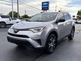 Used 2018 Toyota RAV4 LE image 5