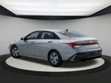 New 2025 Hyundai Elantra SE image 5