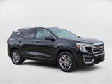 Certified 2024 GMC Terrain SLT image 3