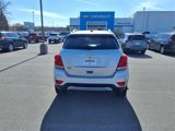 Used 2018 Chevrolet Trax LT w/ LT Convenience Package image 4