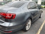 Used 2017 Volkswagen Jetta SE image 4
