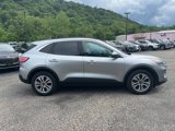 Used 2022 Ford Escape SEL image 2
