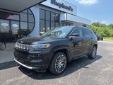 Used 2022 Jeep Compass Limited w/ Elite Group image 2