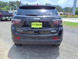 Used 2025 Jeep Compass Latitude image 3