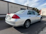 Used 2006 Honda Accord SE image 3