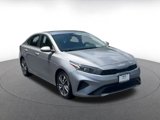 Used 2023 Kia Forte LXS image 3