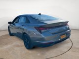 Used 2021 Hyundai Elantra SEL w/ Preferred Accessory Package image 5