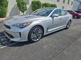 Used 2018 Kia Stinger Premium image 2