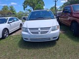 Used 2006 Dodge Caravan SXT w/ Popular Equipment Group I image 2