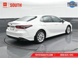 Used 2022 Toyota Camry LE w/ Convenience Package image 2