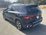 Used 2022 Volkswagen Taos SE image 3