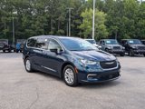 New 2025 Chrysler Pacifica Select image 3