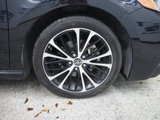 Used 2018 Toyota Camry image 5