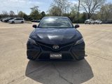 Used 2024 Toyota Camry SE image 3