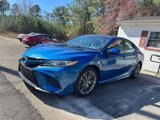 Used 2020 Toyota Camry SE image 2