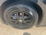 Used 2022 Chrysler Pacifica Touring-L image 5