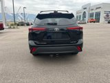 Used 2021 Toyota Highlander XLE image 5