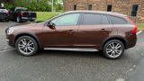 Used 2018 Volvo V60 T5 Cross Country w/ Convenience Package image 2