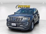 Used 2016 Ford Explorer XLT w/ Equipment Group 202A image 3