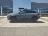 Used 2022 Jeep Cherokee Latitude w/ Trailer Tow Group image 2