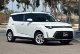 Used 2023 Kia Soul LX w/ LX Technology Package image 2