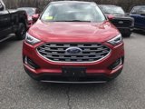 Used 2022 Ford Edge Titanium w/ Class II Trailer Tow Package image 2