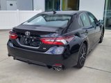 Used 2022 Toyota Camry SE image 2