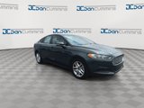 Used 2015 Ford Fusion SE image 2