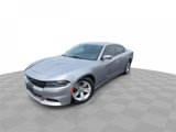 Used 2017 Dodge Charger SXT image 4