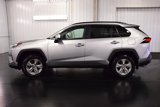 Used 2022 Toyota RAV4 XLE image 4
