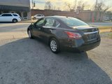 Used 2014 Nissan Altima 2.5 S w/ Display Audio Package image 4