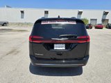 Certified 2024 Chrysler Pacifica Pinnacle image 5