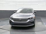 Certified 2022 Volkswagen Passat 2.0T image 2