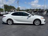 Used 2020 Toyota Camry XLE image 2