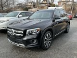 Used 2021 Mercedes-Benz GLB 250 4MATIC w/ Premium Package image 6