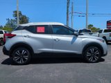 Used 2019 Nissan Kicks SV image 3