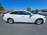 Used 2022 Chevrolet Malibu LT image 2