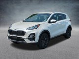 Used 2020 Kia Sportage S image 4