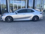 Used 2024 Toyota Camry SE image 2