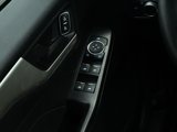 Used 2022 Ford Escape SE w/ SE Sport Appearance Package image 4