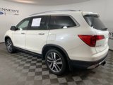 Used 2017 Honda Pilot Touring image 4