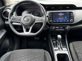 Used 2021 Nissan Kicks SV image 2
