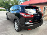 Used 2020 Nissan Rogue Sport S image 5