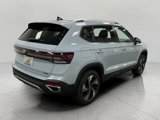New 2025 Volkswagen Taos SE image 3